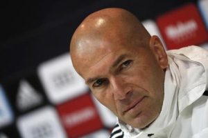 epa07524790 Real Madrid's Head Coach Zinedine Zidane attends his press conference following a training session of the club at Valdebebas sports facilities in Madrid, Spain, 24 April 2019. Real Madrid will face Getafe CF in a La Liga soccer match on 25 April 2019.  EPA/JAVIER LIZON