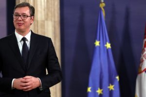 Vuçiç javën e ardhshme në Tiranë, takon Mogherinin për dialogun me Kosovën.