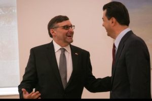 Protesta/ SHBA: Nëse sot ka dhunë, Basha dhe Kryemadhi përgjegjës! Kush prek zgjedhjet nuk futet në SHBA