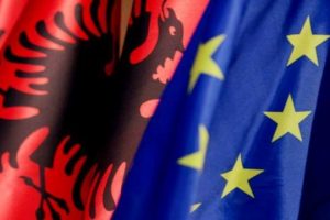 Reuters: Maqedonia e V. drejt hapjes së negociatave, Shqipëria jo