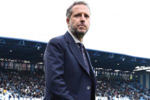 Chelsea mban “peng” Sarrin, Paratici me mision në Londër