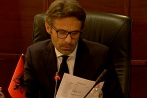 PREZANTOHEN 15 KANDIDATËT PËR SPAK (LISTA ME EMRAT)