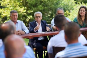 Ministri i Brenshëm Sandër Lleshaj kujton vetëm bisneset se çfarë detyrimi kan ndaj shtetit në takim me Task Forcën