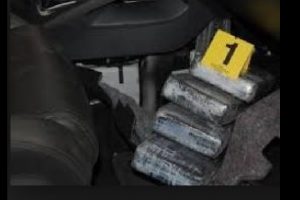 Himarë, kapet me 16 kg cannabis në makinë, arrestohet beratasi