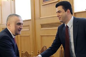 Meta nuk i ndahet opozitës: Nëse nuk pranon të hyjë në zgjedhje është bashkëfajtore