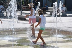 Parashikimi i motit, si do të jenë temperaturat ditën e fundit të javës