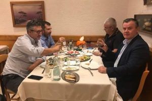 “Mblidhet celula që do të rrëzojë Ramën”. Pse shoku ynë i mirë Nikoll Lesi, nuk funksionon mbi 30 gradë celsius?
