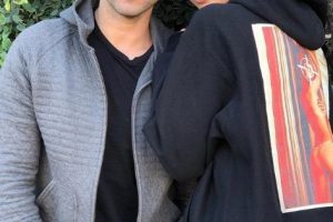 FOTO/ Adrola Dushi bën publike lidhjen e saj me modelin e njohur