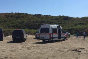 Zhduket në det pranë Karaburunit peshkatari.