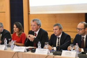 “Reforma zgjedhore, kusht për Shqipërinë”, Borchardt: Të lëmë pas retorikën, të diskutojmë për një sistem transparent