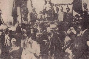 Ja si e është festuar në Vlorë dita e 3 shtatorit 1920. Dita kur luftëtarët hynë në qytet dhe Vlora iu bashkua Shqipërisë.