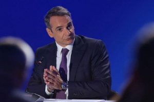 Mitsotakis “përplaset” edhe me Turqinë: Nuk mund të na detyrojë për emigrantët