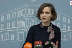 Viti i ri shkollor, Shahini: Ja risitë dhe sfidat që na presin, kush do përfitojë libra falas vitin tjetër