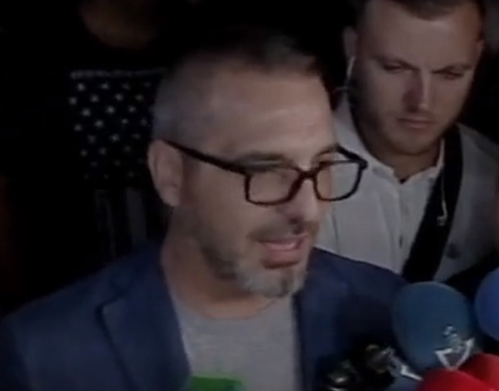 Saimir Tahiri i pafjalë pas vendimit: Duhet të mbajmë përgjegjësi për gjithë kushërinjtë idiotë?