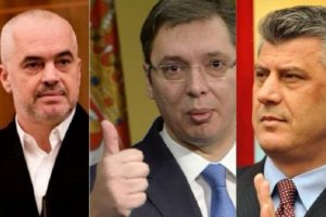 Haradinaj hap letrat: Ramën, Vuçiçin dhe Veselin i sponsorizon e njëjta kompani