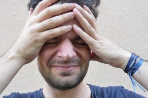 Studimi, migrena sjell rrezikun e demencës