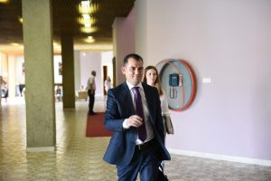Meta dekreton Besnik Muçin për në Gjykatë Kushtetuese