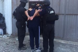 Arrestohet në Durrës një i kërkuar nga Italia, pjesë e organizatës kriminale
