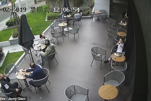 Po e prisnin në lulishten e picerisë, si u zbuluan tre personat që shpërndanin kokainë