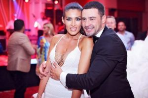 “Të don Robq*q*”/ I ndarë nga Nora, Robert Berisha bën lëvizjen e rradhës ndaj vëllait të ish-partneres