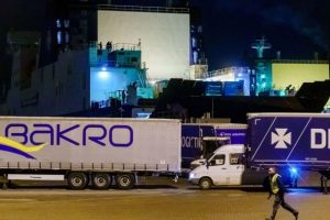 “Ëndrra britanike”, gjenden 25 emigrantë në një kamion frigoriferi
