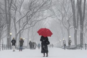 Përgatituni për mot me akull dhe me borë nga e marta në darkë