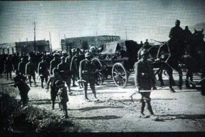 Kur Ismail bej Vlora varrosej në Vlorë më 12 shkurt 1919.