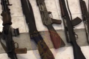 I gjendet në banesë një sasi e madhe municioni luftarak, arrestohet 58-vjeçari nga Fieri (Emri)