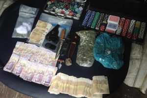 u gjet kokainë dhe para cash në banesë, pranga shpërndarësit të lëndëve narkotike në Durrës