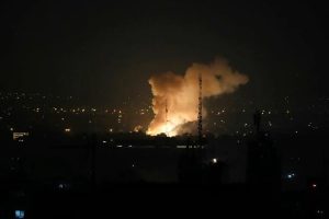 Irani sulme me raketa ndaj Izraelit, humbin jetën 2 persona, plagosen më shumë se 20 të tjerë