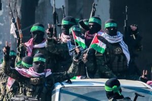 Tensionet rriten në Gaza: SHBA paralajmëron për sulm të afërt nga Hamasi, ndërsa Izraeli mban të mbyllur pikën kufitare Rafah