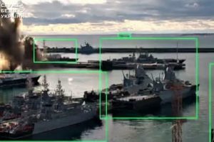 Kiev: Nëndetësja ruse nxirret jashtë përdorimit me një dron nënujor, hera e parë në histori 