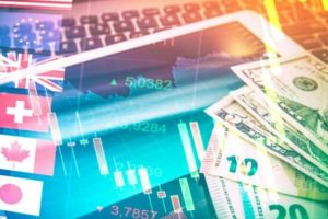 Këmbimi valutor sot/ Me sa lekë blihen e shiten valutat kryesore, çfarë ndodh me monedhat e tjera