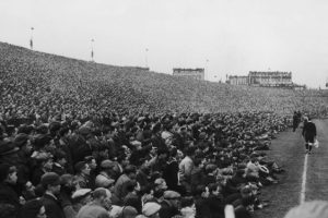 “ Me ‘Spartak’-un e Moskës që zbarkoi në Tiranë në prillin e 46-ës, ishin gjashtë lojtarë me ‘ Medaljen e Trimërisë’ për kontributin në Luftën e Dytë Botrore…”/ Libri i panjohur i autorit italian, Mario Curletto