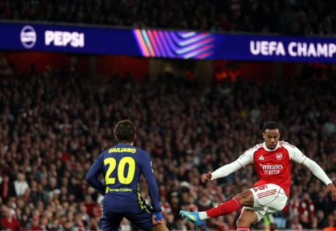 Arsenal dhe Atletico luajnë “shah”, anglezët shënojnë në fund të pjesës së parë të gjysmëfinales së Champions