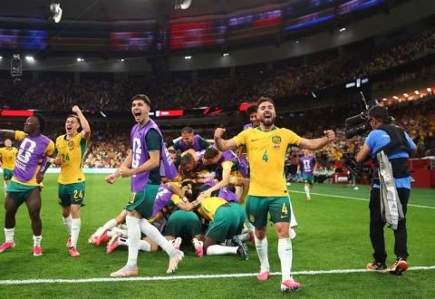 VIDEO\Australia trondit Turqinë, Gyler, Jildiz dhe Çalhanoglu pothuajse inekzistentë në ndeshjen debutuese të Botërorit
