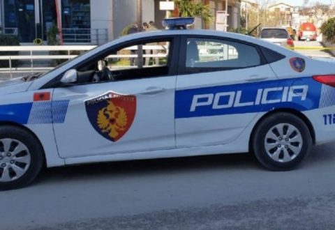 Policia zbarkon në fshatrat e Lumit të Vlorës, disa të arrestuar/ Sekuestrohen armë dhe një mjet i blinduar