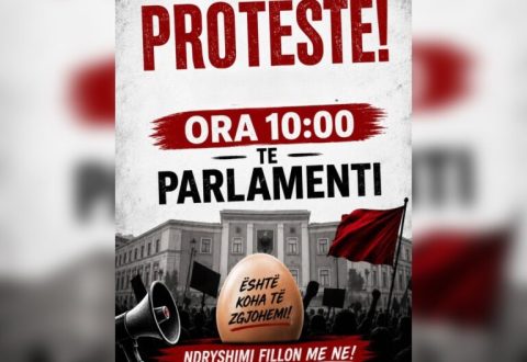 Dita e 31-të e revoltës, qytetarët protestë para Parlamentit në orën 10:00: Ndryshimi fillon me ne!