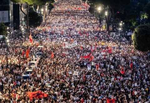Revolta nuk ndalet! Sot protesta e 45-të për dorëheqjen e Ramës: Të marrim në dorë fatet e vendit
