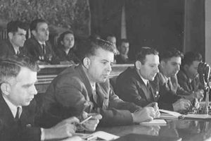Për 18 muaj, agjentët e Sigurimit me ndihmën e KGB-së, kishin transmetuar mesazhet mbi të cilat bazoheshin vendimet amerikane…”/ Si dështuan misionet për rrëzimin e Enver Hoxhës në vitin 1953
