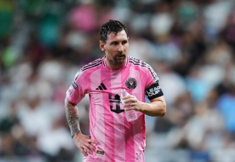 Messi rikthehet në fushë pas vdekjes së babait, por Inter Miami eliminohet