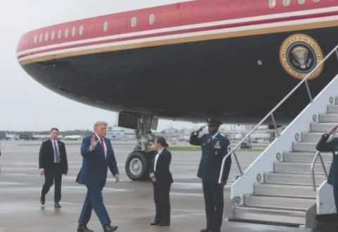 Ndërroi avionin pas një kërcënimi të mundshëm iranian/ Trump konfirmon manovrën: Bëra atë që më tha Shërbimi Sekret